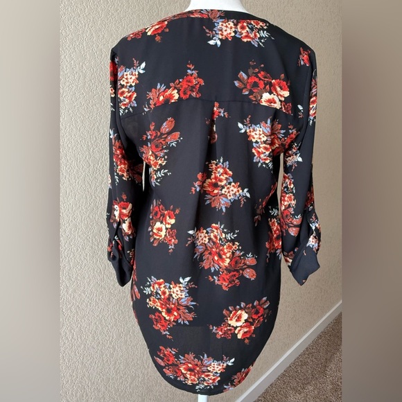 Daniel Rainn Black Floral Blouse - Petite XS - Picture 2 of 6